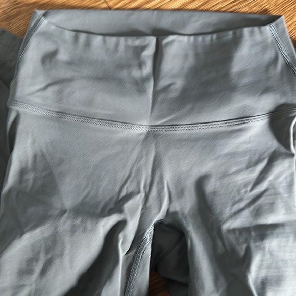 VNTUR Buttery Soft Leggings - Picture 4 of 5